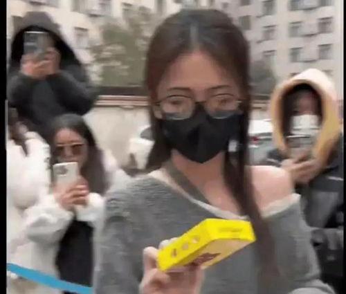 网红搞笑吃瓜爆料视频,揭秘娱乐圈幕后真相！